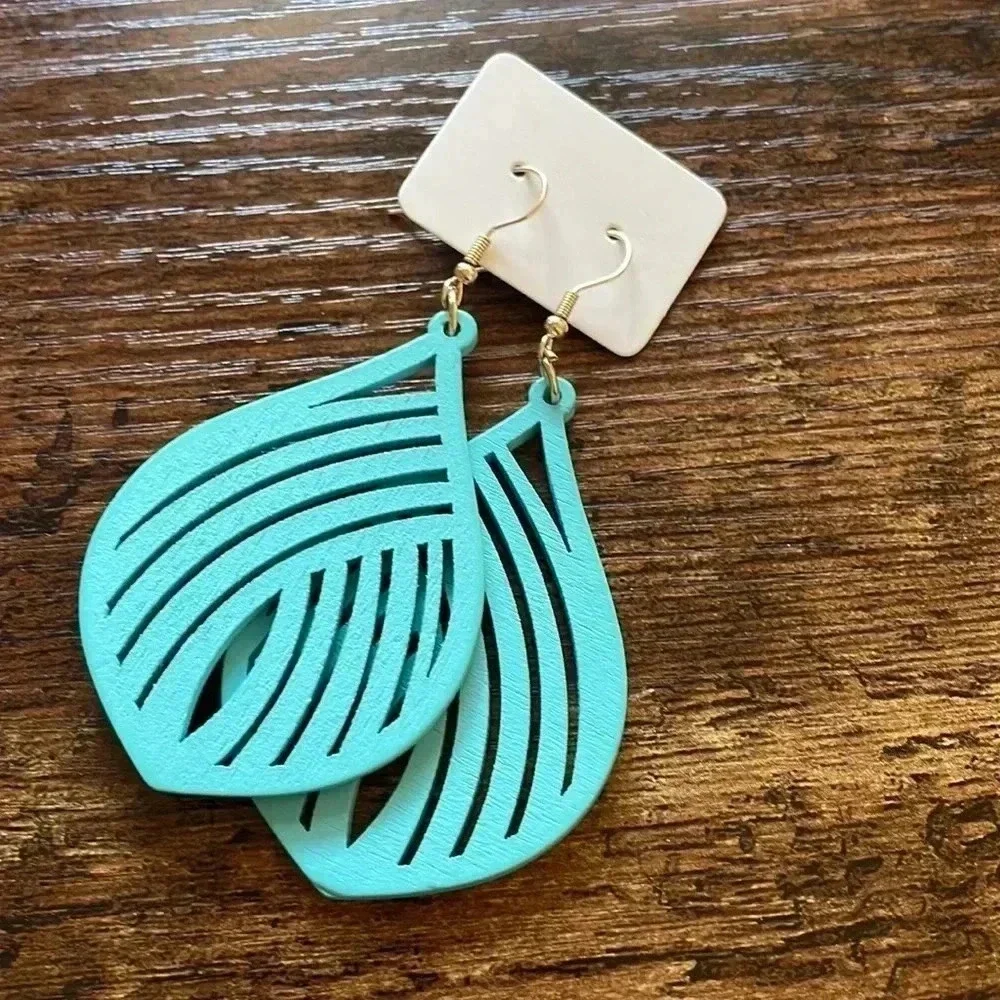 ❤️ NEW 2/$20 or 3/$25 Statement Blue Teal Wood Oversized Earrings